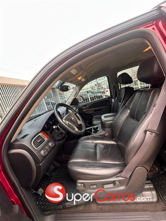 2011 Chevrolet Tahoe LT — foto 7 / 9