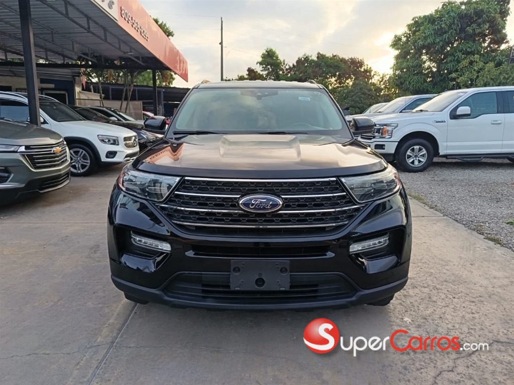 2021 Ford Explorer XLT — foto 2 / 12