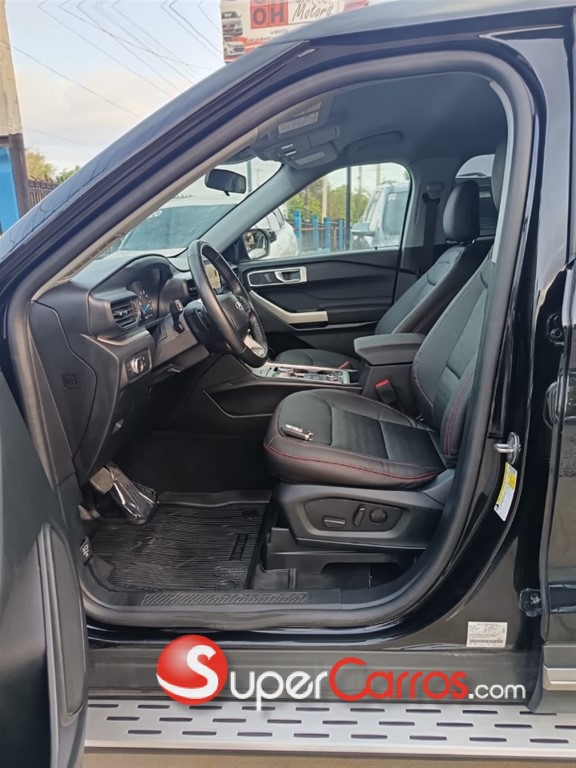 2021 Ford Explorer XLT — foto 7 / 12