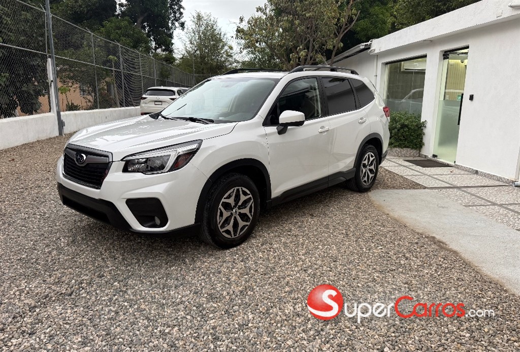 2021 Subaru Forester Premium — foto 2 / 9