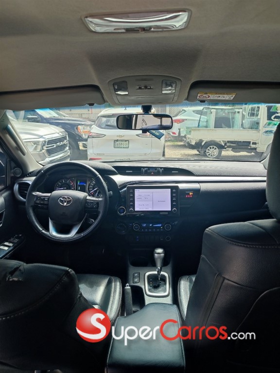 2022 Toyota Hilux SRV — foto 11 / 11