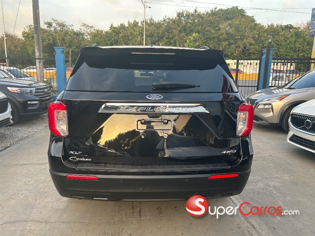 2022 Ford Explorer XLT — foto 5 / 12