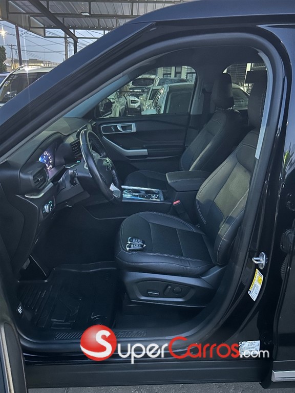 2022 Ford Explorer XLT — foto 12 / 12
