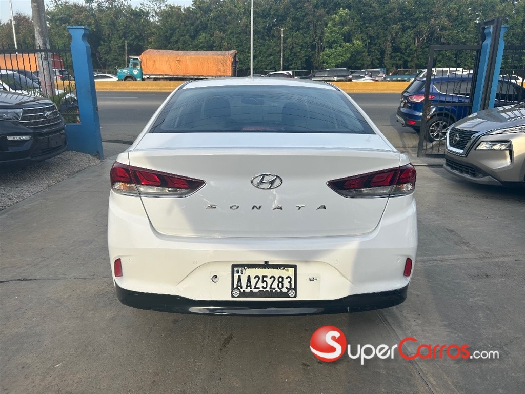 2018 Hyundai Sonata LF — foto 5 / 12