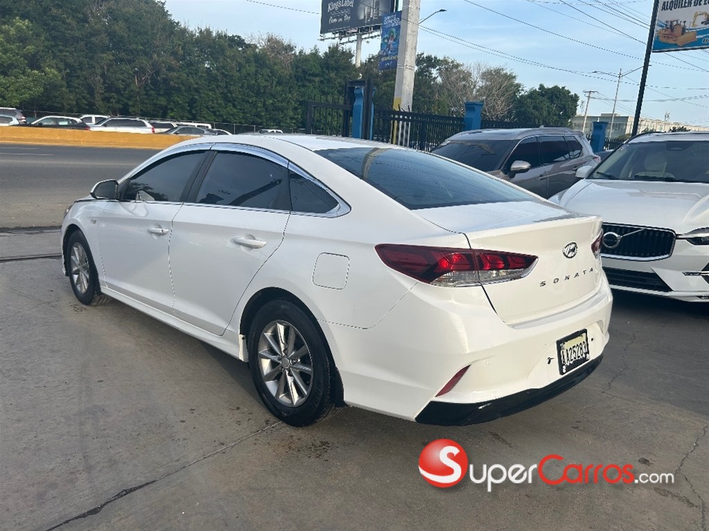 2018 Hyundai Sonata LF — foto 6 / 12