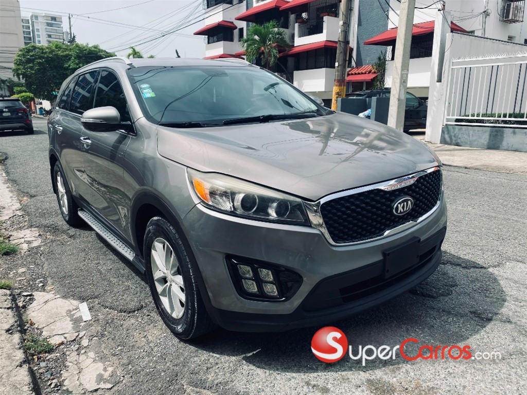 2017 Kia Sorento LX — foto 2 / 9