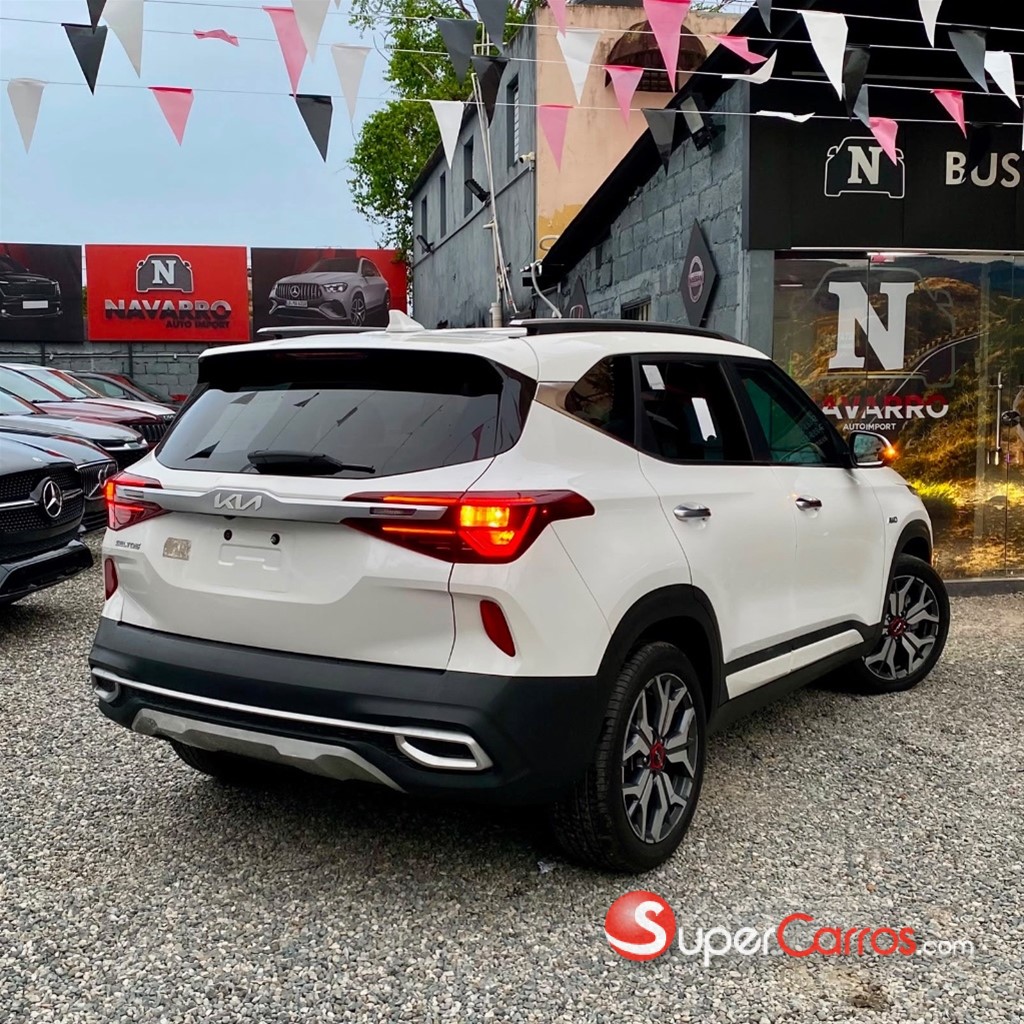 2022 Kia Seltos SX — foto 4 / 12