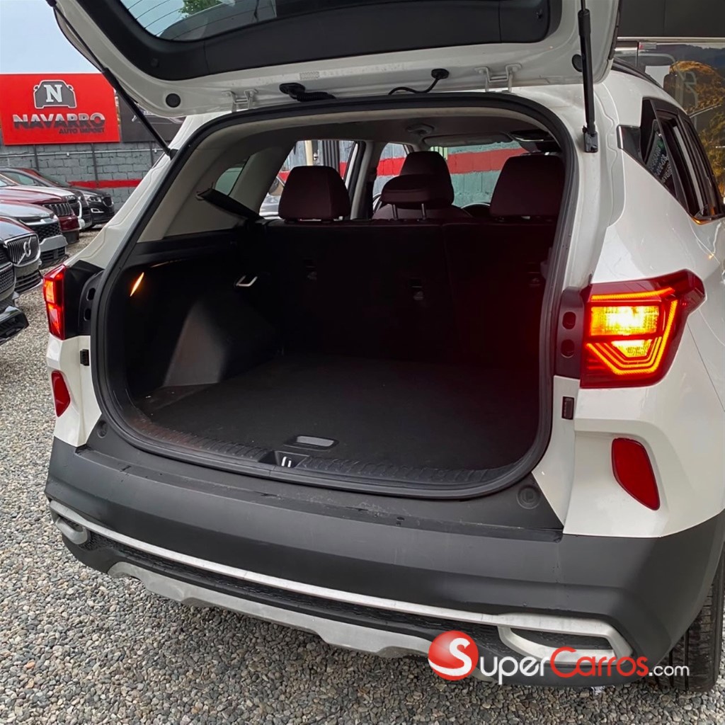 2022 Kia Seltos SX — foto 5 / 12