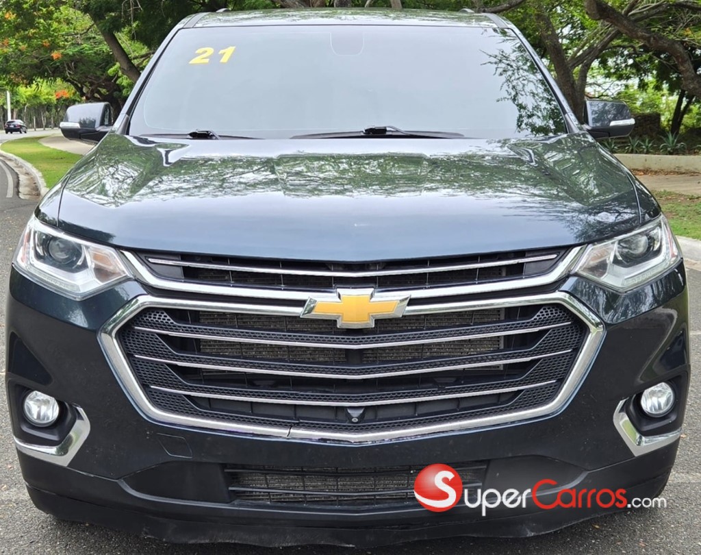 2021 Chevrolet Traverse LT — foto 2 / 12