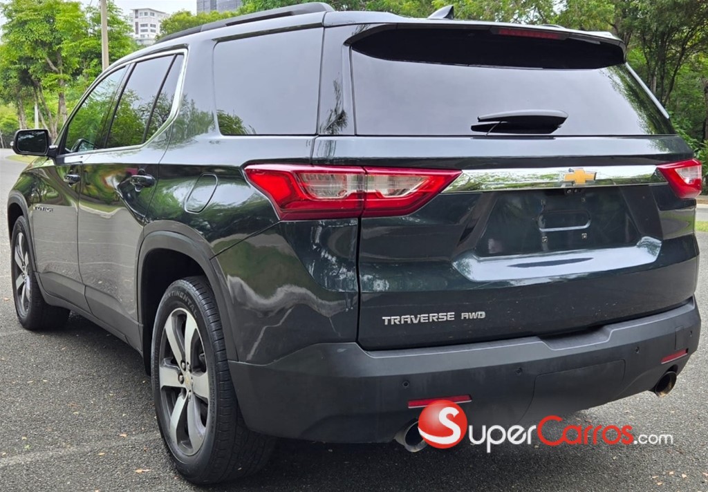 2021 Chevrolet Traverse LT — foto 5 / 12