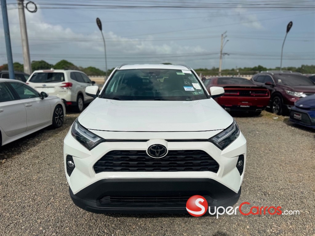 2023 Toyota RAV4 LE — foto 3 / 11