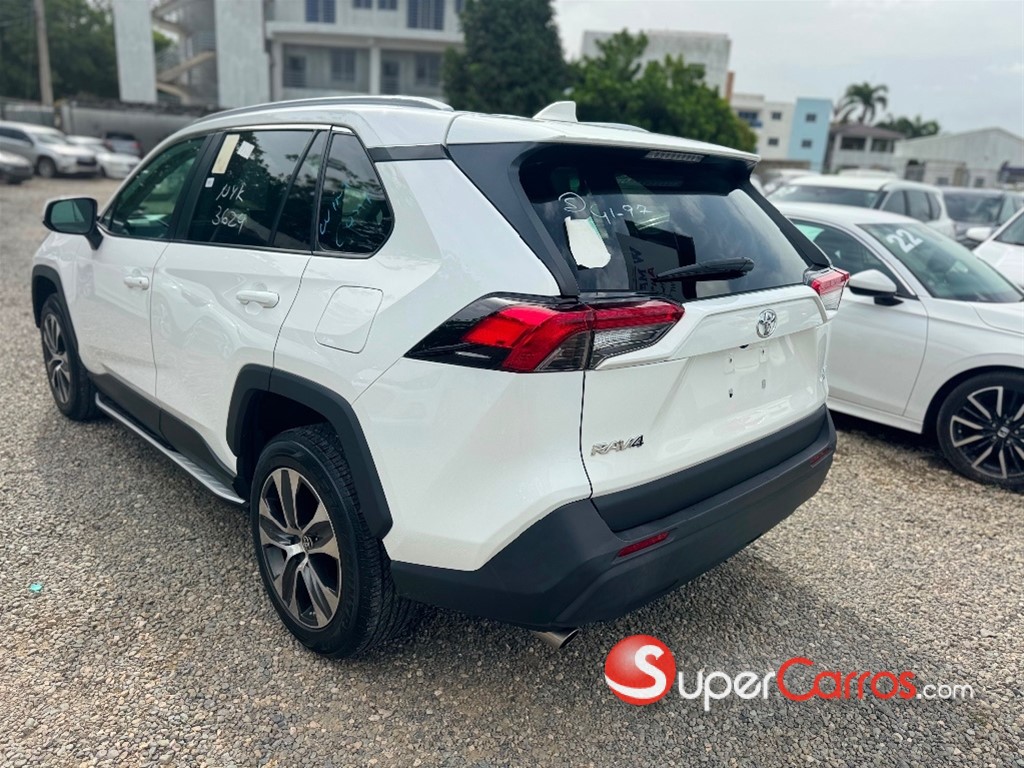 2023 Toyota RAV4 LE — foto 4 / 11