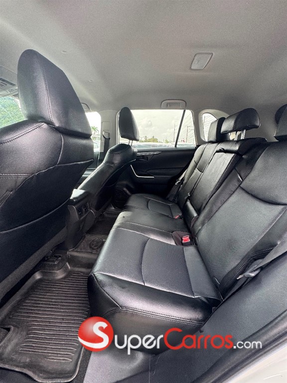 2023 Toyota RAV4 LE — foto 9 / 11