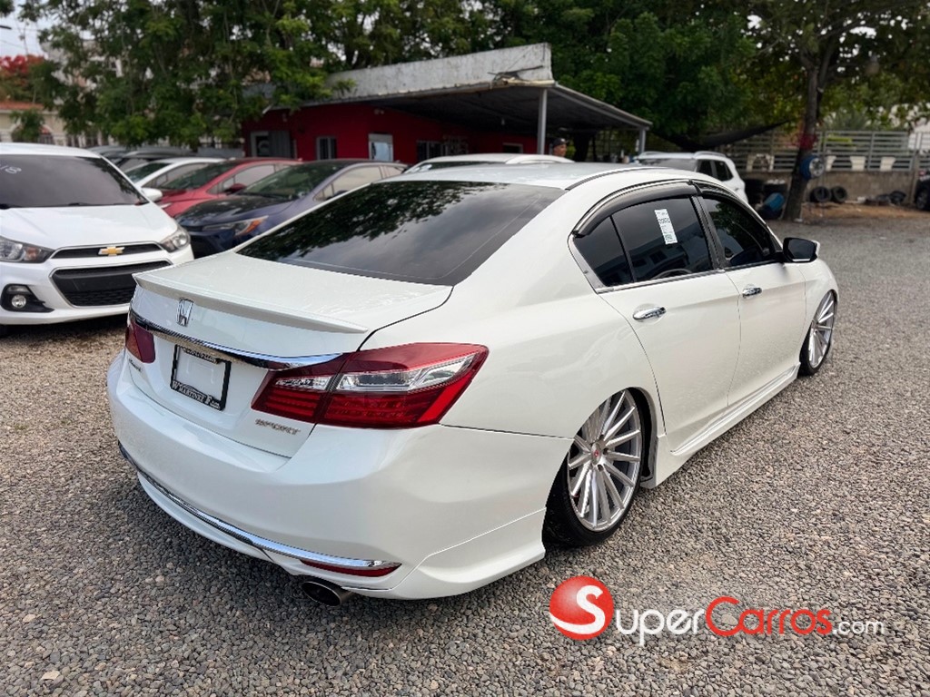 2016 Honda Accord Sport — foto 6 / 12