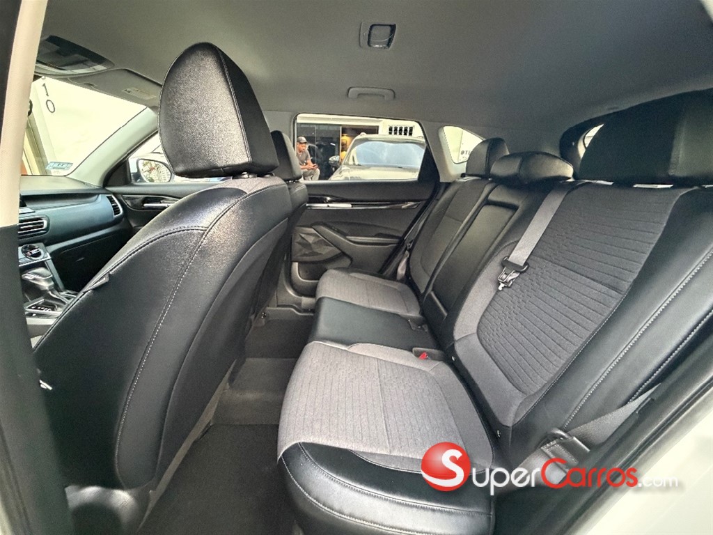 2021 Kia Seltos S — foto 7 / 9