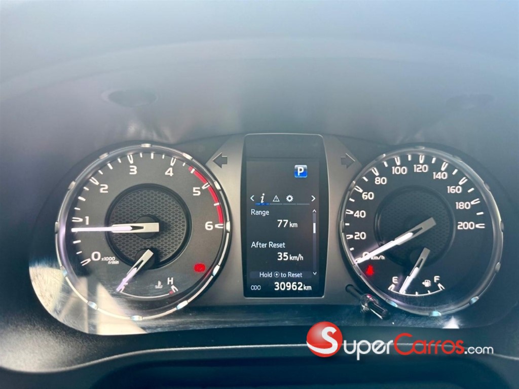 2023 Toyota Hilux 2.4 — foto 5 / 12
