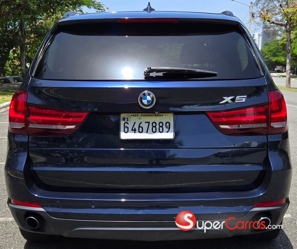2015 BMW X 5 SDrive 35i — foto 4 / 12