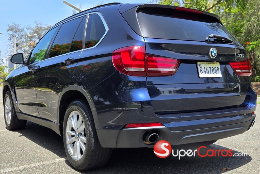 2015 BMW X 5 SDrive 35i — foto 6 / 12