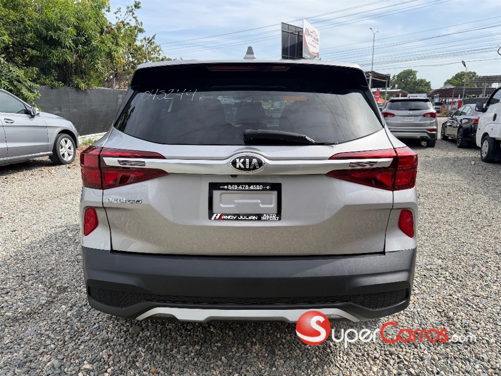 2021 Kia Seltos LX — foto 6 / 9