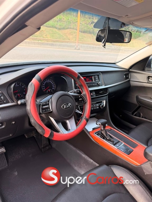2020 Kia K-5 — foto 10 / 12