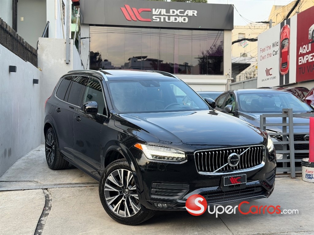 2022 Volvo XC90 Momentum T6 — foto 1 / 12