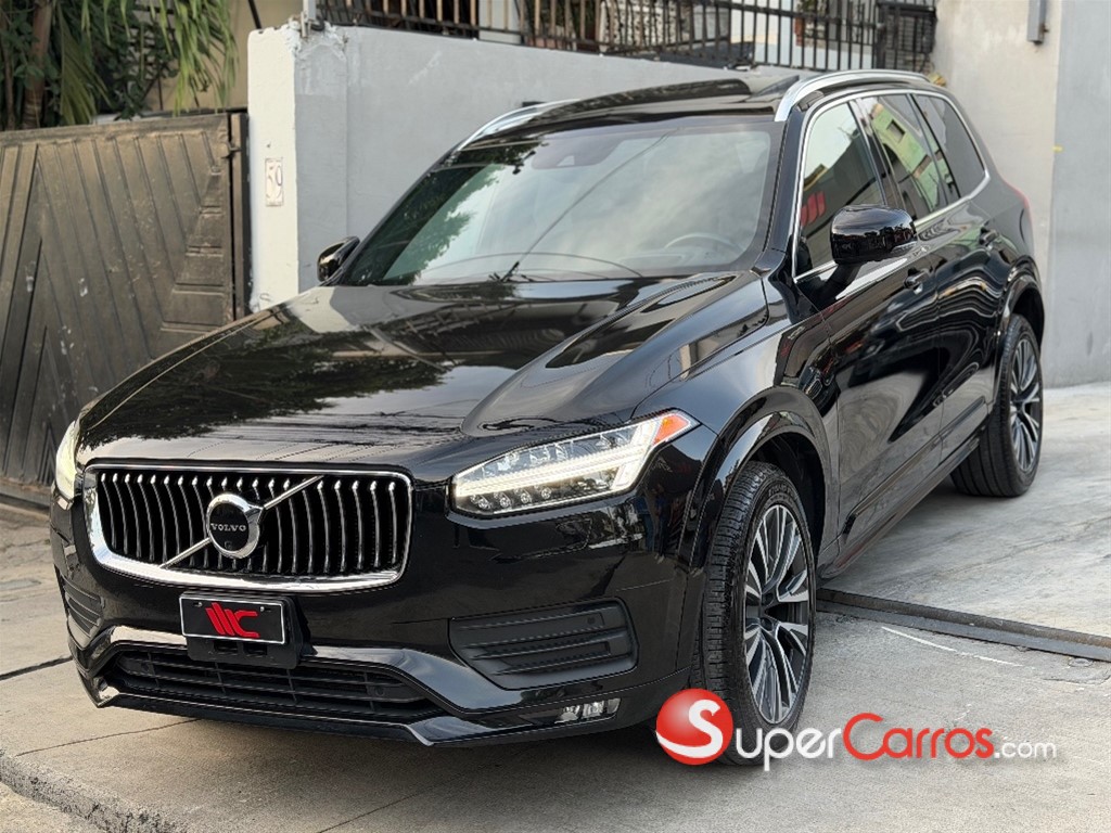 2022 Volvo XC90 Momentum T6 — foto 2 / 12