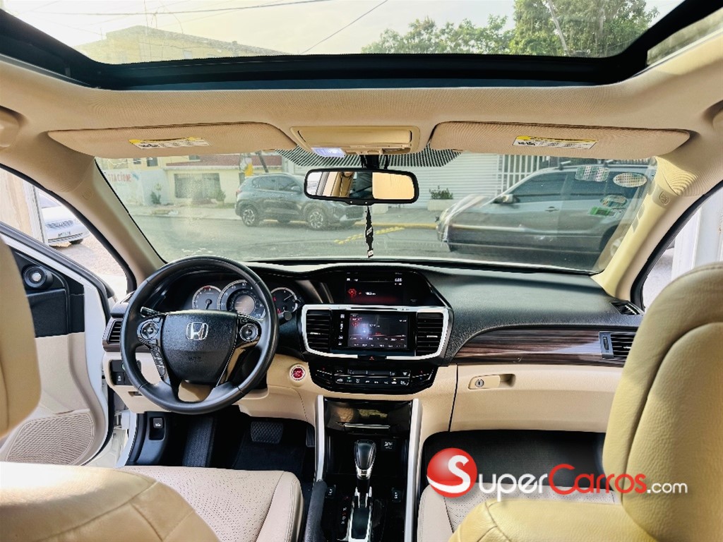 2016 Honda Accord EXL — foto 8 / 12
