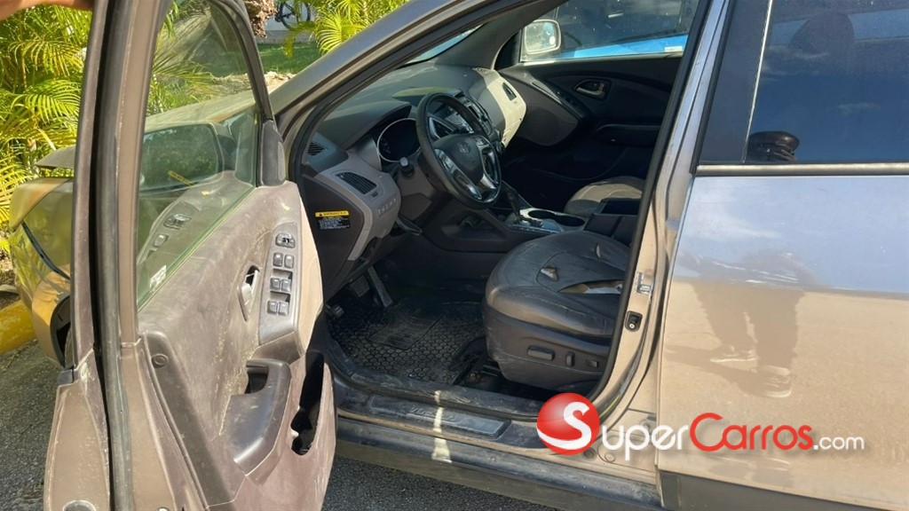 2013 Hyundai Tucson — foto 4 / 12