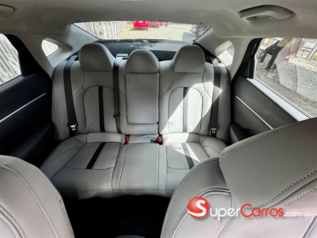 2022 Hyundai Sonata DN8 — foto 9 / 12