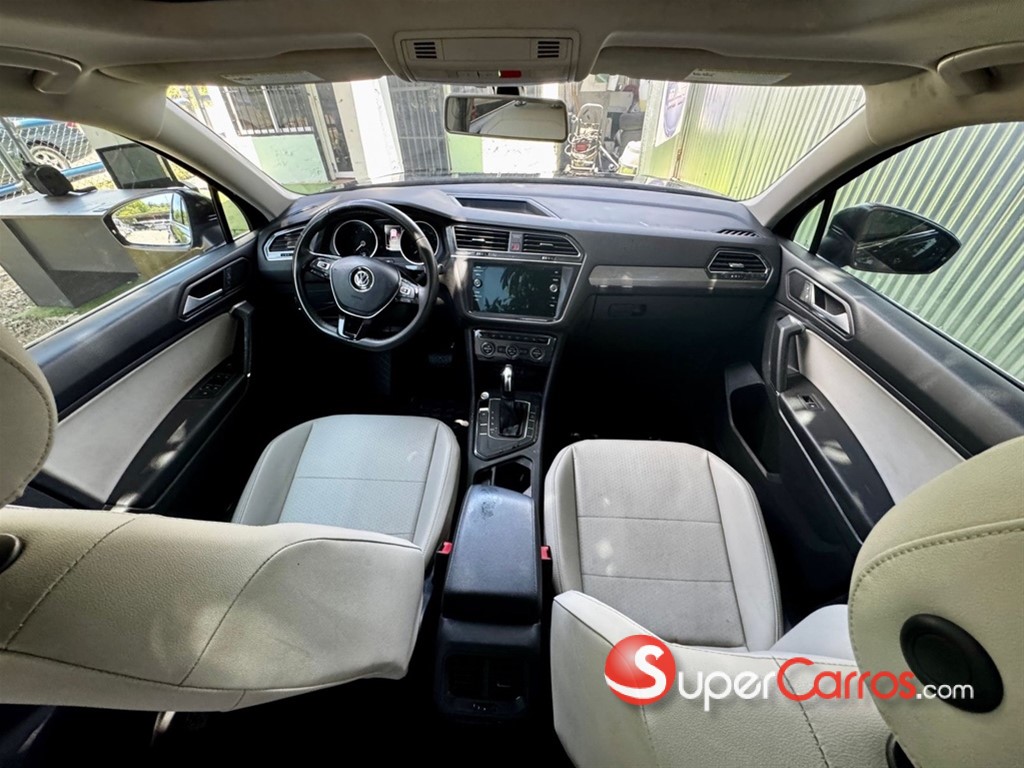 2020 Volkswagen Tiguan SEL 4Motion — foto 11 / 12