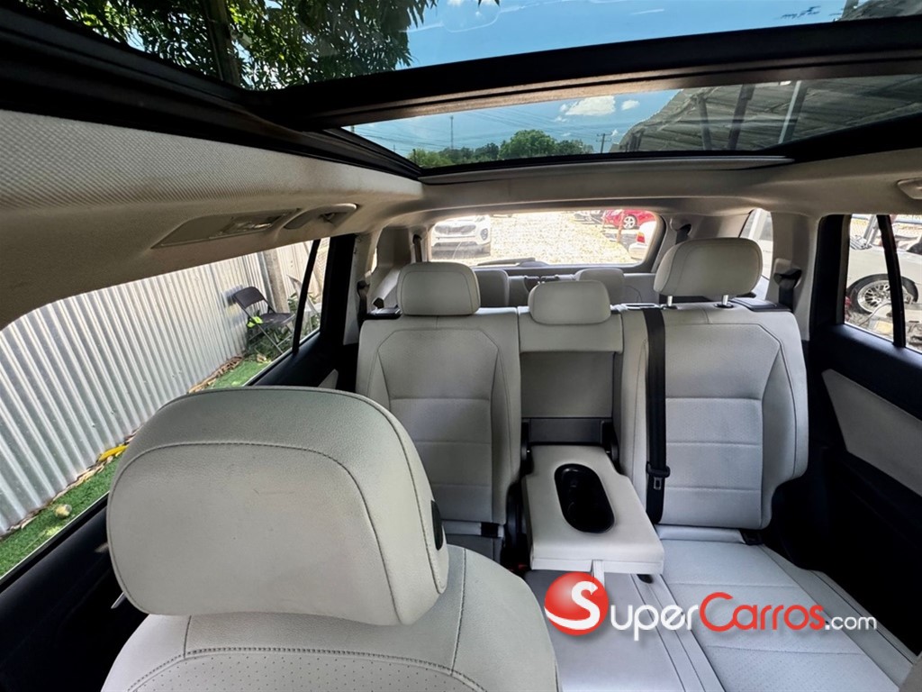 2020 Volkswagen Tiguan SEL 4Motion — foto 12 / 12