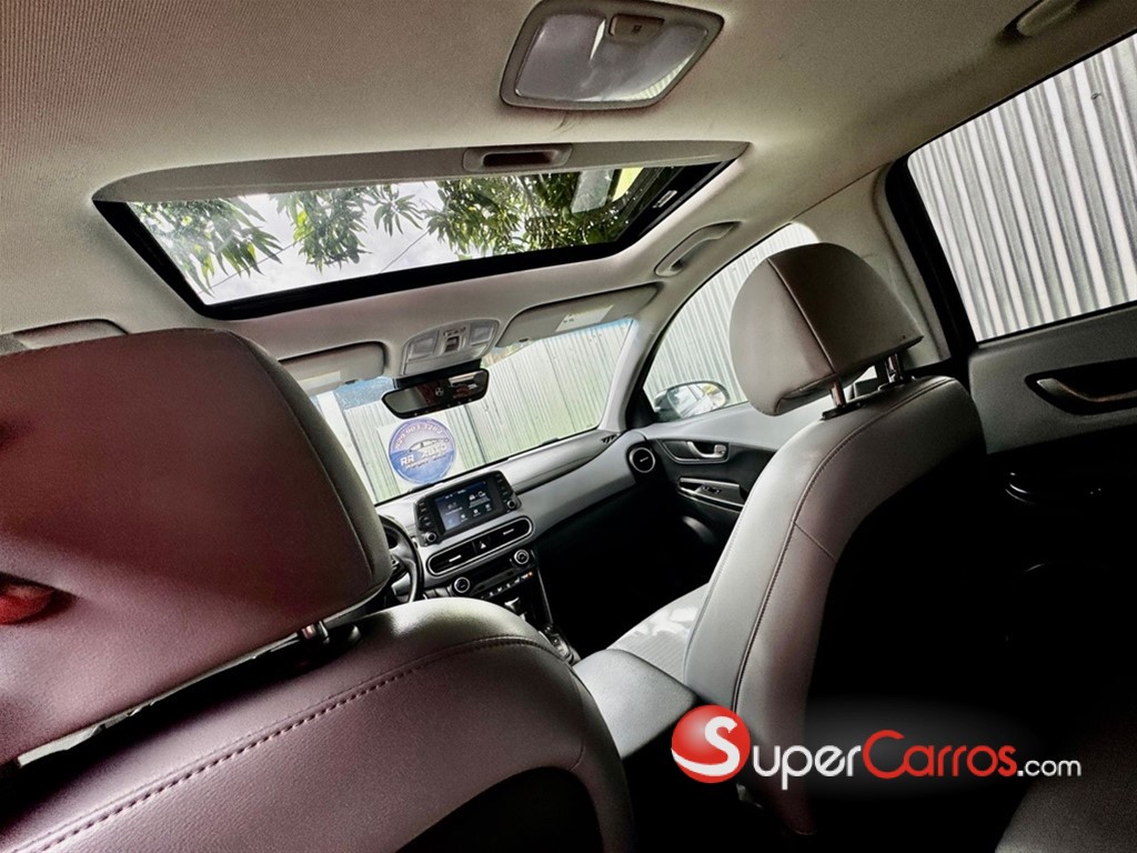 2021 Hyundai KONA Limited — foto 3 / 12
