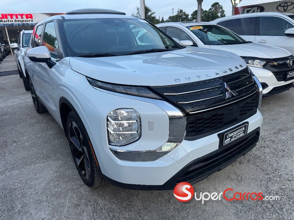 2022 Mitsubishi Motors Outlander — foto 3 / 12