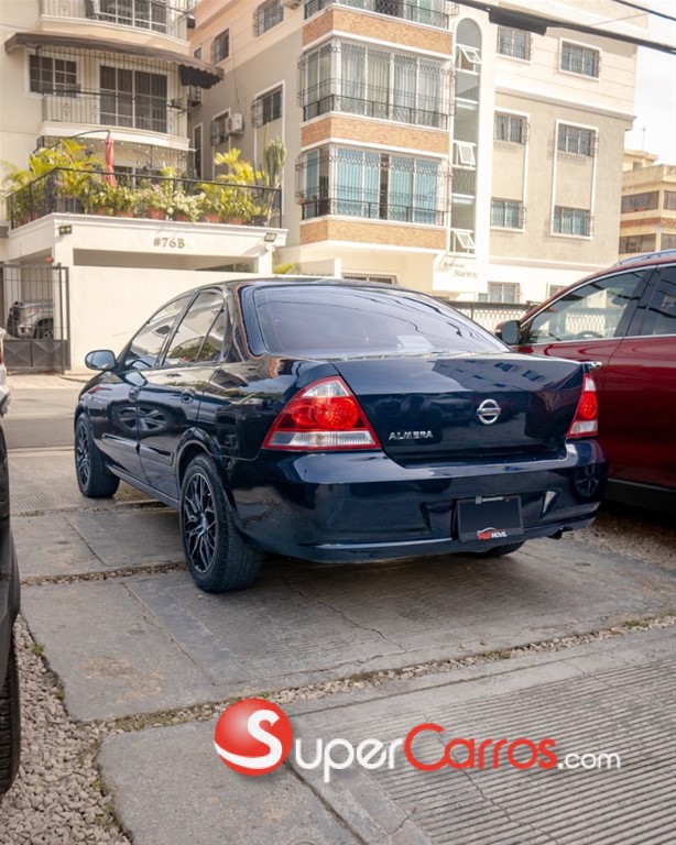 2011 Nissan Almera — foto 4 / 9
