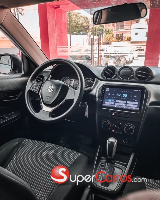 2020 Suzuki Vitara — foto 8 / 12