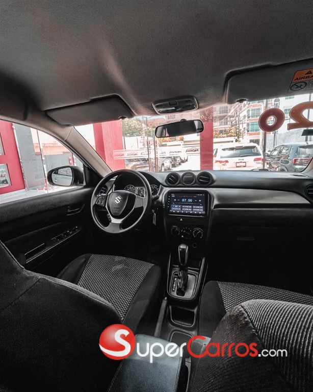 2020 Suzuki Vitara — foto 11 / 12