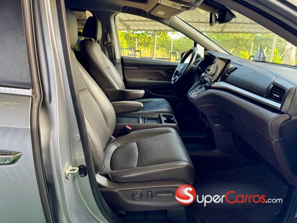 2021 Honda Odyssey EXL — foto 9 / 12