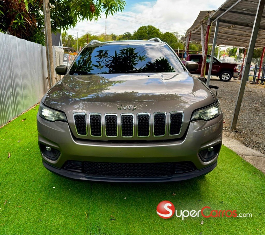 2020 Jeep Cherokee Latitude Plus — foto 6 / 11