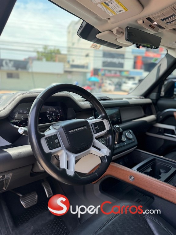 2020 Land Rover Defender P400 — foto 5 / 7