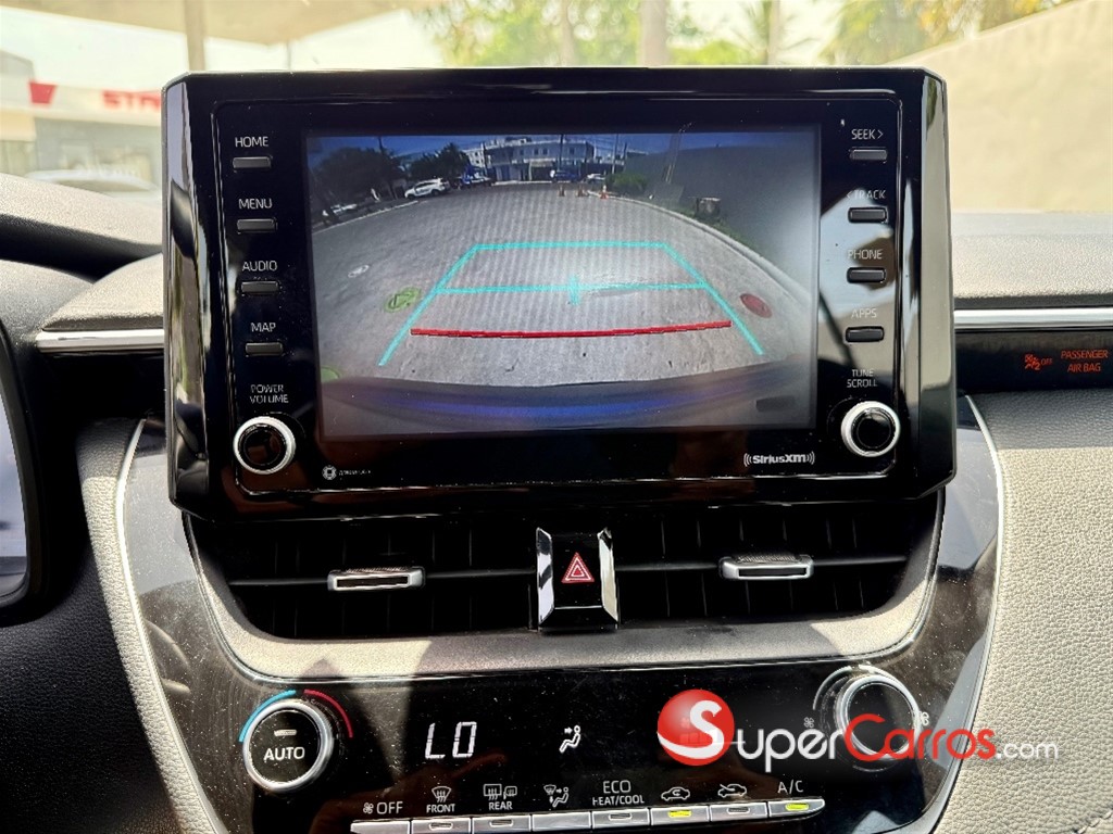 2022 Toyota Corolla SE — foto 7 / 11