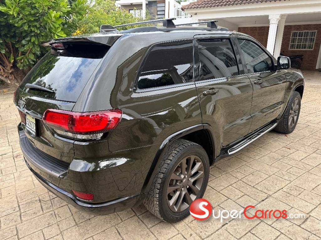 2016 Jeep Grand Cherokee 75 ANIVERSARIO — foto 5 / 12