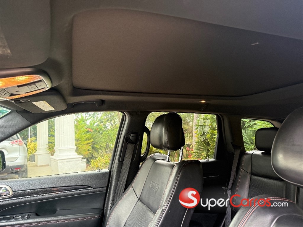 2016 Jeep Grand Cherokee 75 ANIVERSARIO — foto 10 / 12