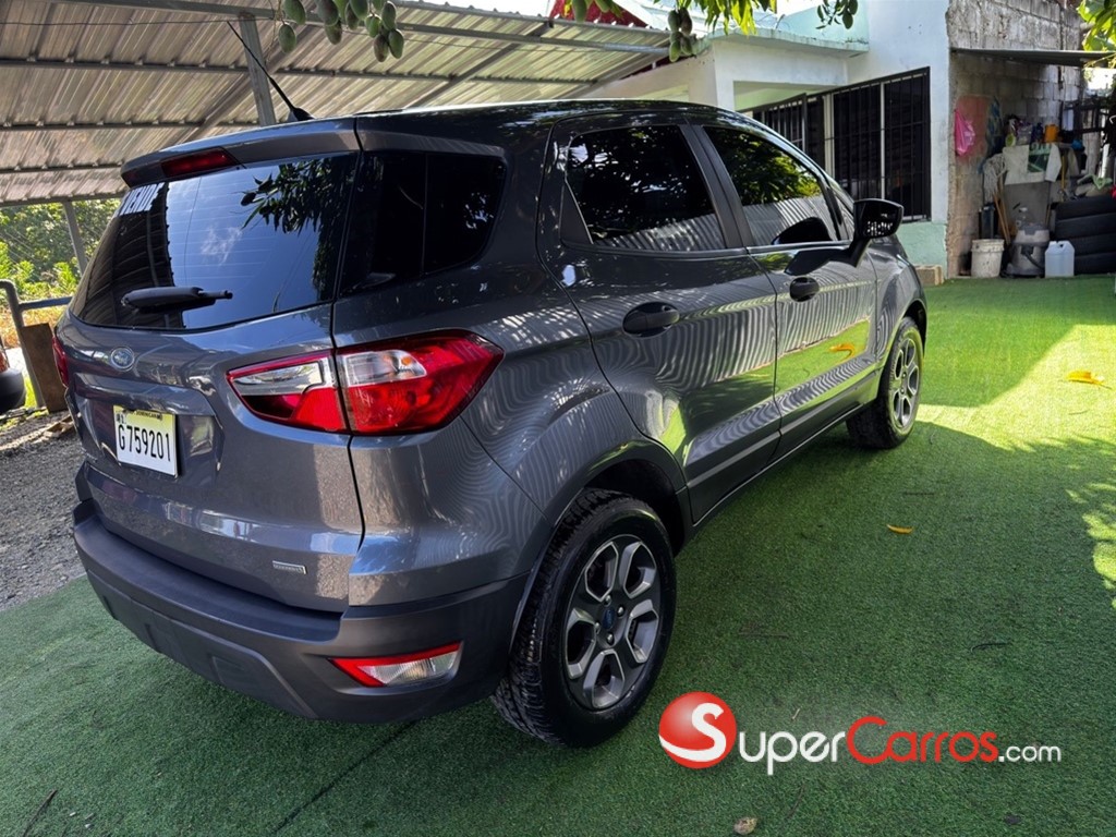 2019 Ford Eco Sport — foto 4 / 12