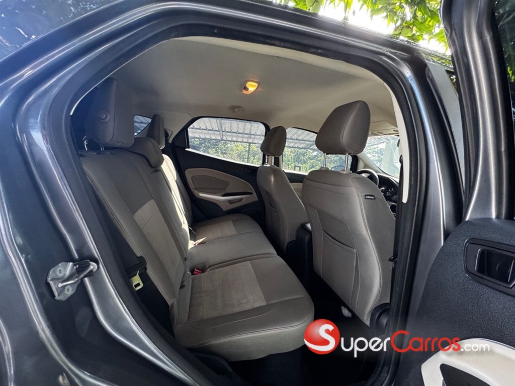 2019 Ford Eco Sport — foto 8 / 12
