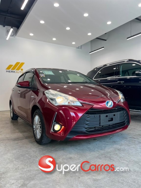 2019 Toyota VITZ Hybrid