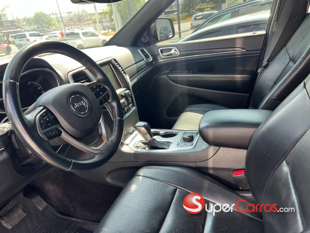 2018 Jeep Grand Cherokee Limited — foto 3 / 6