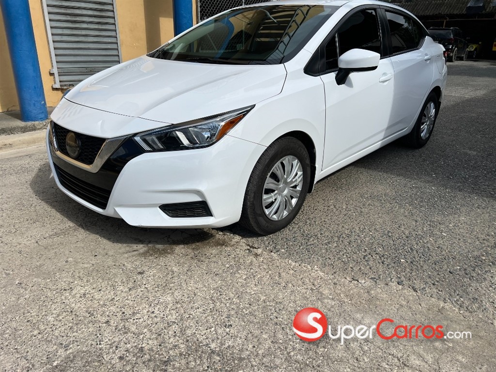 2020 Nissan Versa — foto 4 / 6