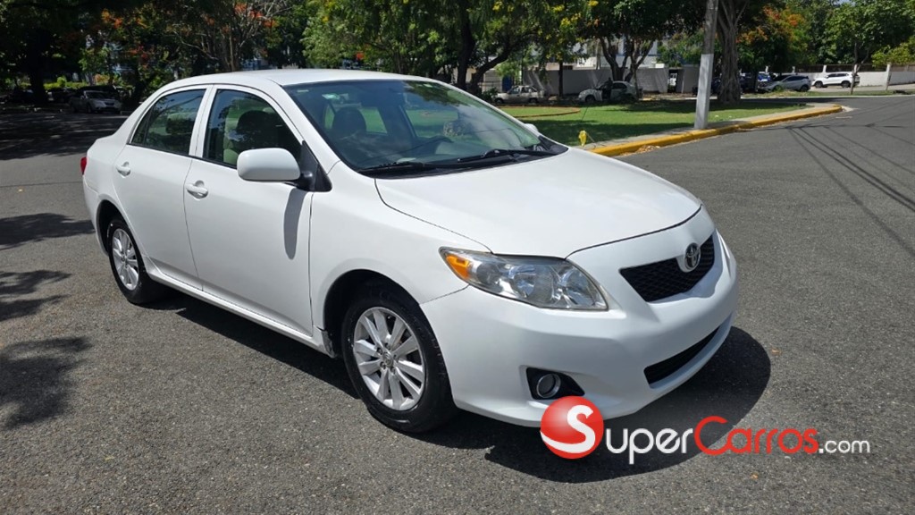 2010 Toyota Corolla LE — foto 4 / 10
