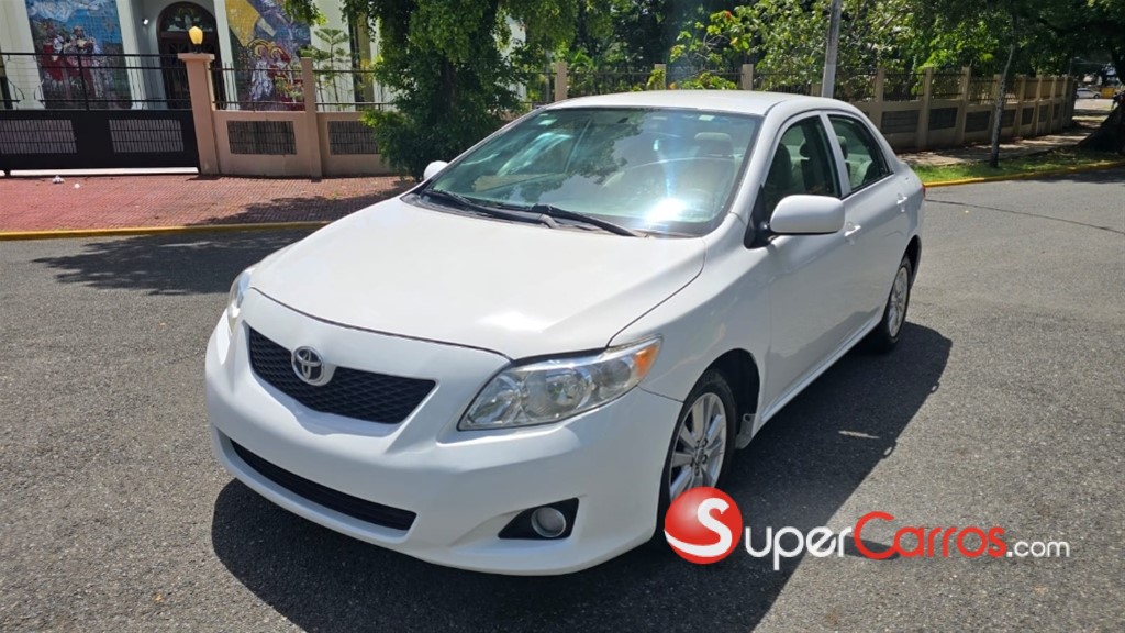 2010 Toyota Corolla LE — foto 6 / 10