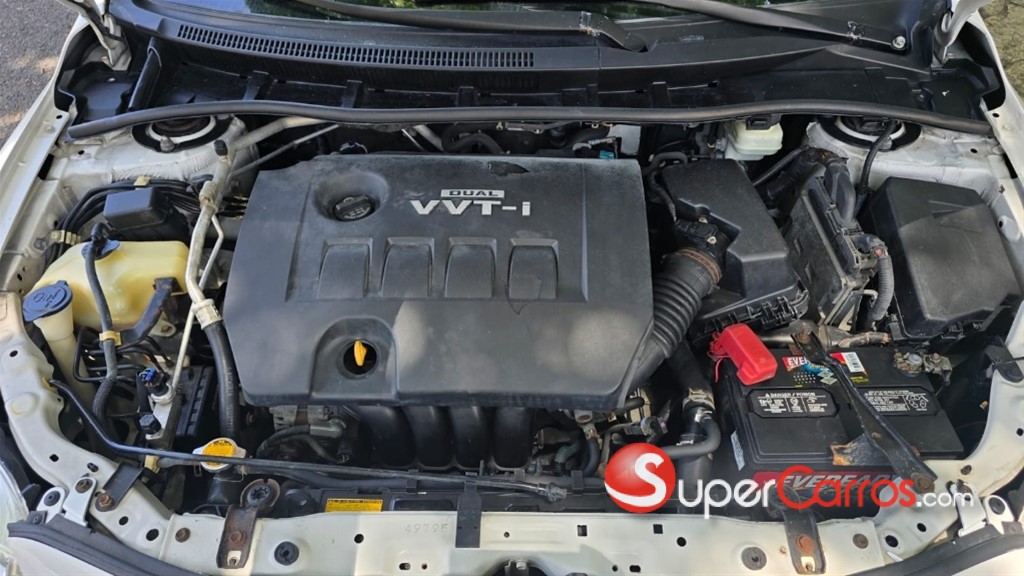 2010 Toyota Corolla LE — foto 10 / 10
